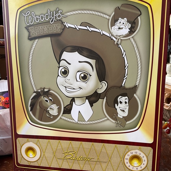 Disney TOY STORY JESSIE doll marionette. In vintage TV for display - Picture 2 of 8